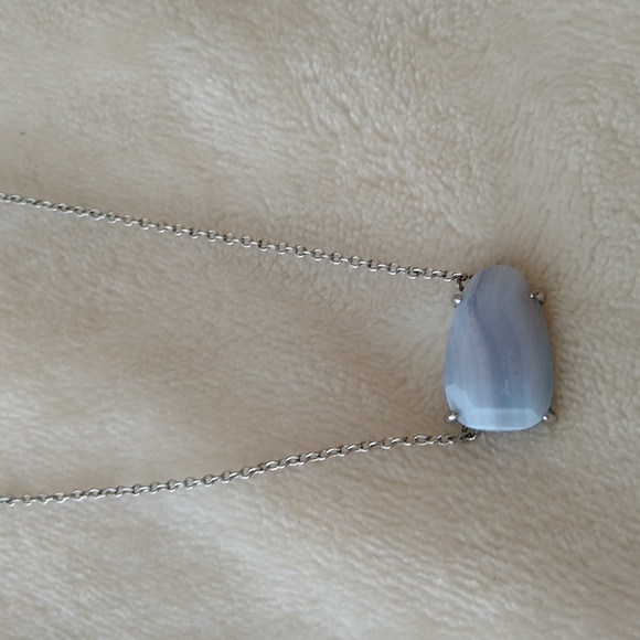 Kendra Scott Isla Necklace Blue Lace Rhodium Silver - Picture 9 of 10